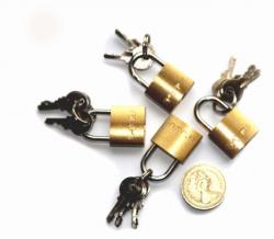 Bondage brass padlocks